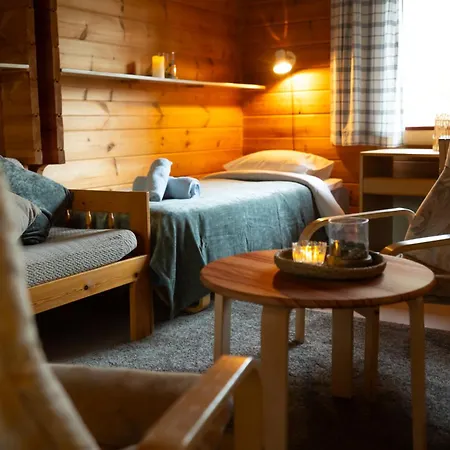 Kyyronkaita Hotel *